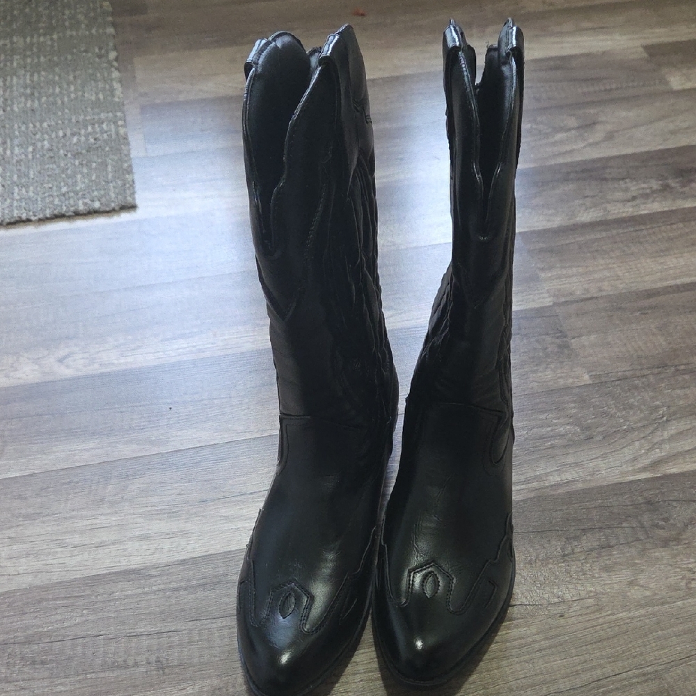 Classic Black Mid-Calf Western Boots